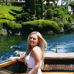 Meet your Posher, Sara